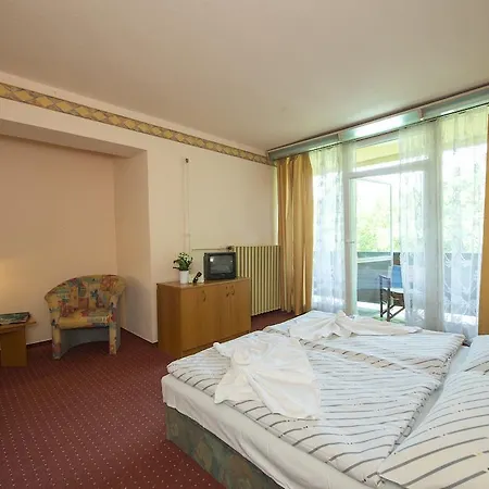 Hotel Familia Balatonboglar